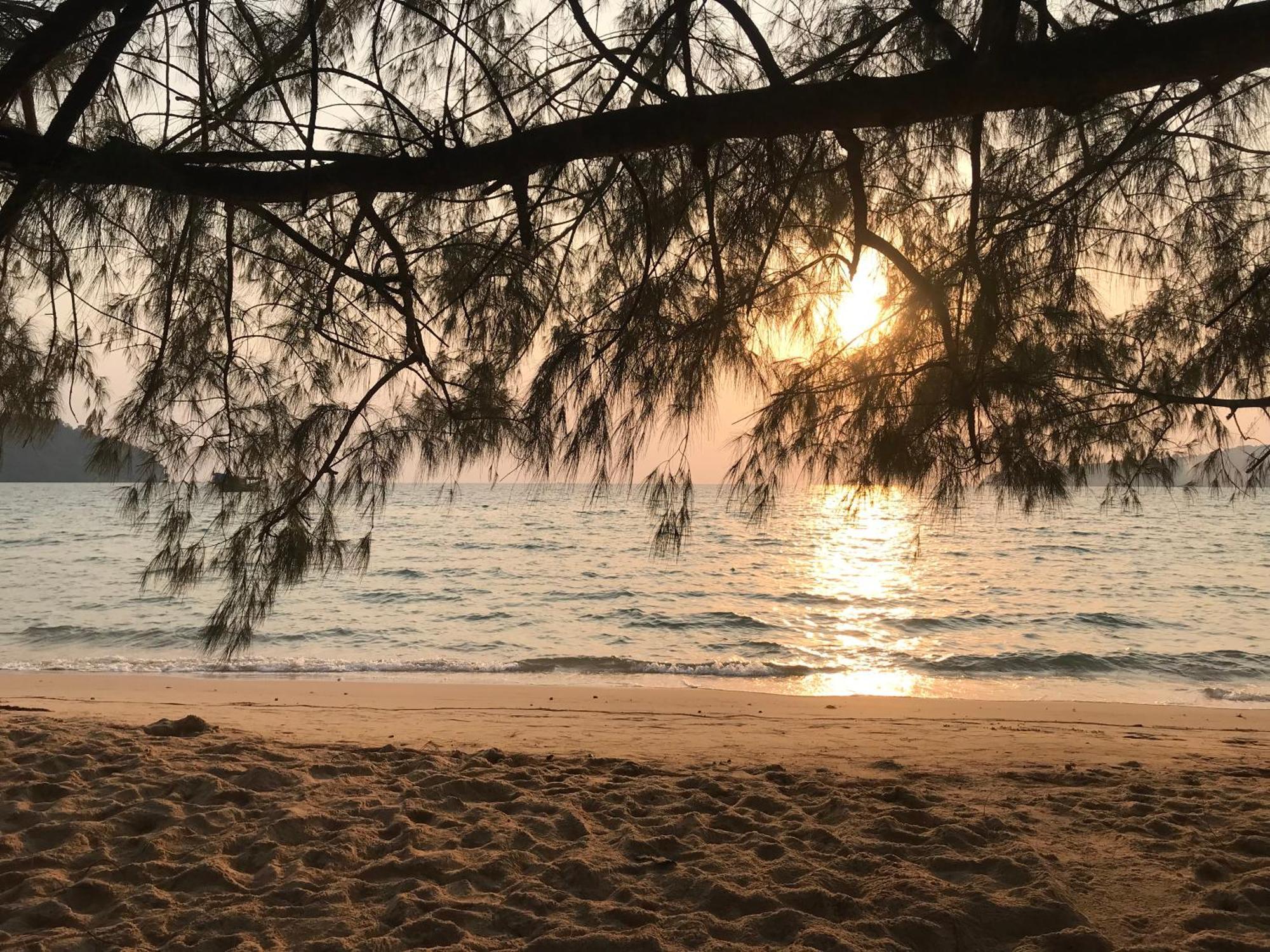 Хостел Naks Shack Koh Ta Kiev Екстер'єр фото